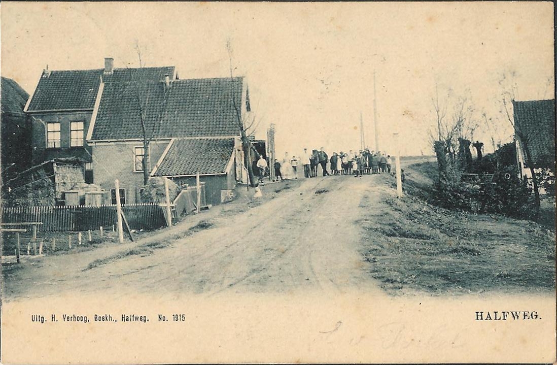 Dubbele Buurt of Hoge Dubbele Buurt, bewoners op klugt, ca. 1910